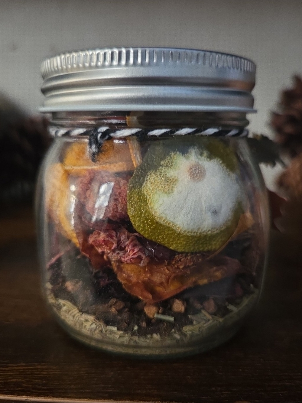 Handmade Fall Mason Jar Simmer Pot Kit | Homemade Dehydrated Fruits & Spices - Picture 4 of 4
